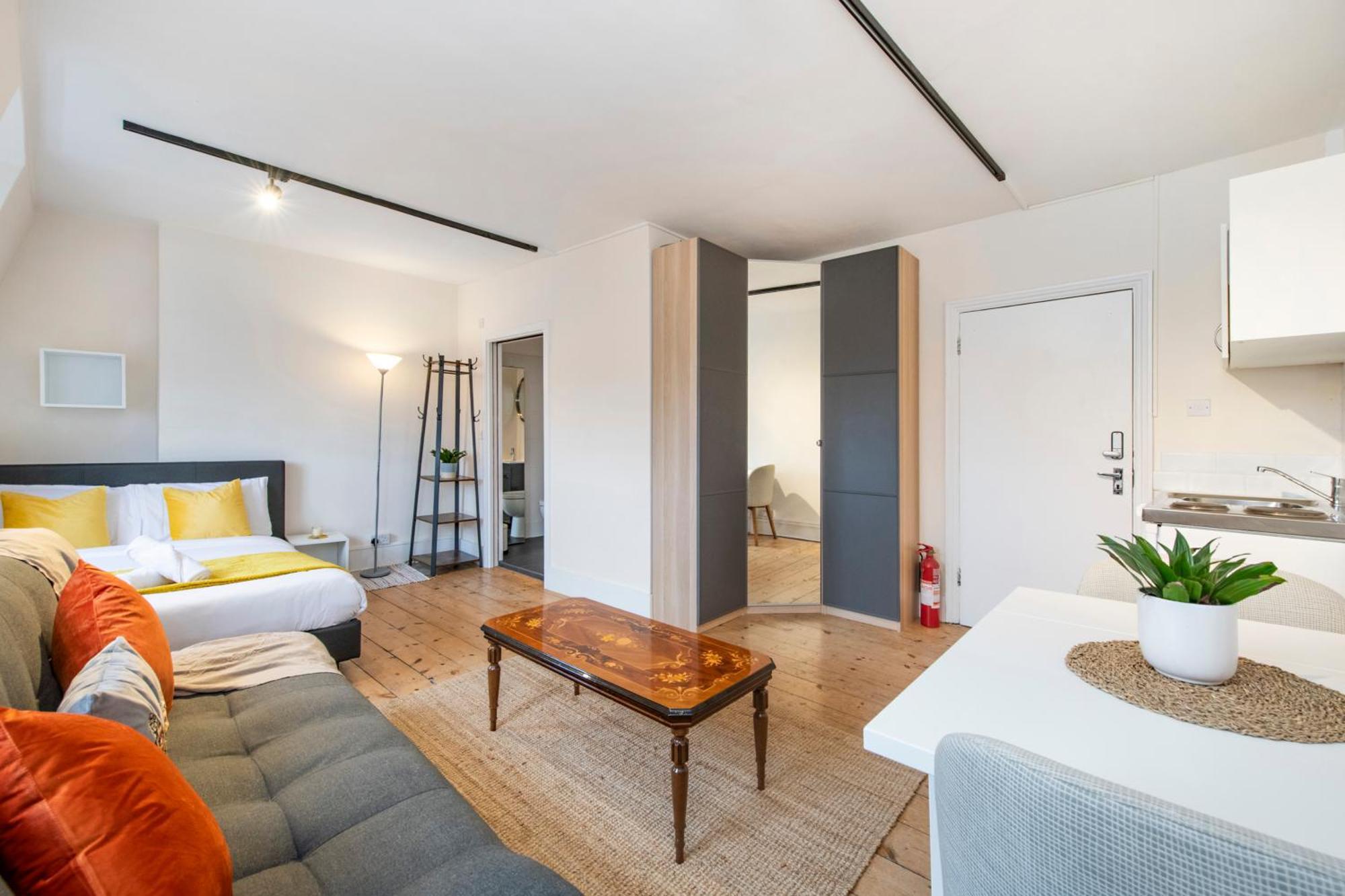 Apartment Modern Cosy Serviced 5 Min To Angel Station, 02 Academy Islington, Kings Cross Station, Free Wifi, Tea, Coffee